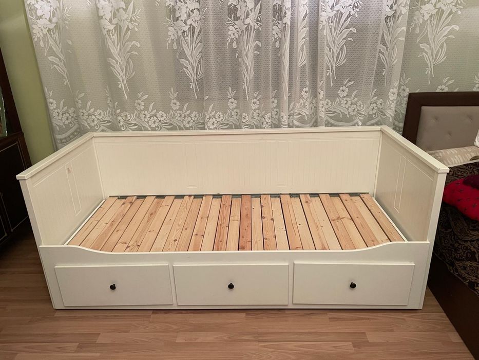 Vand cadru divan cu pat suplimemtar