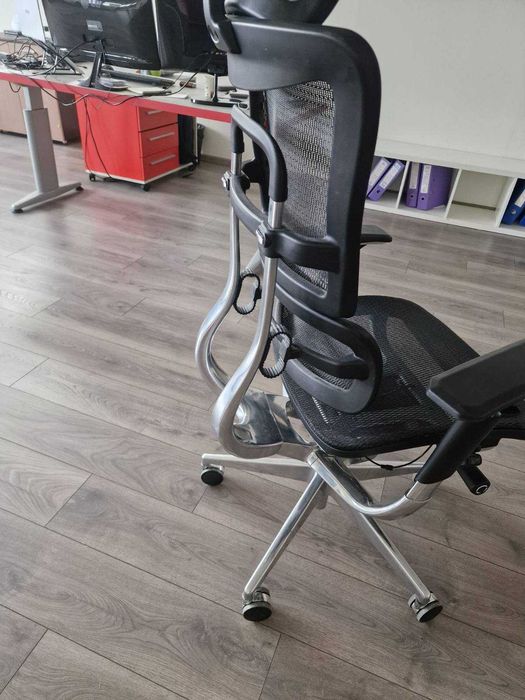 Ергономичен стол