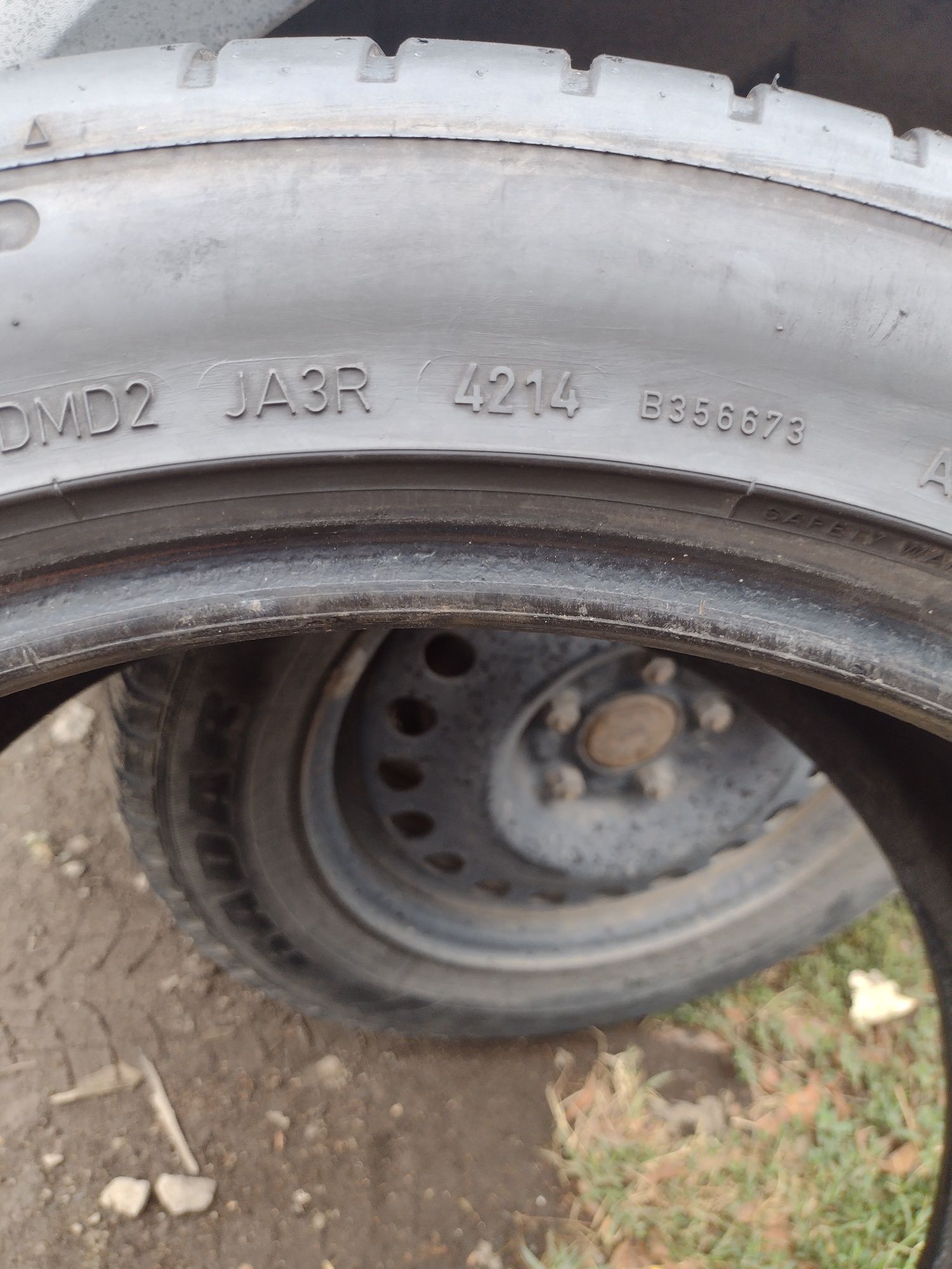 Единична 275/40/19 Dunlop SP RT dot4214