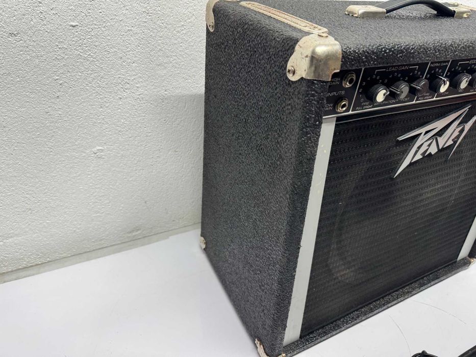 Кубе - Peavey Bandit 65