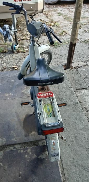 Scutere de vanzare!Fără permis de conducere!