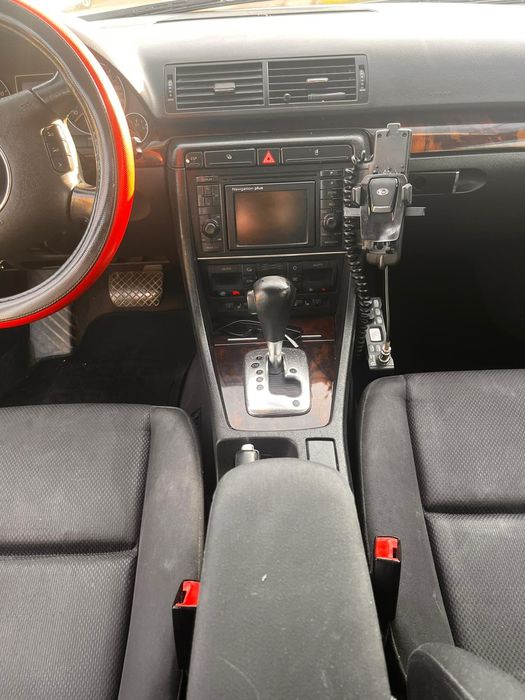 Vând audi a4 b6 automat  2.0 tfsi + GPL