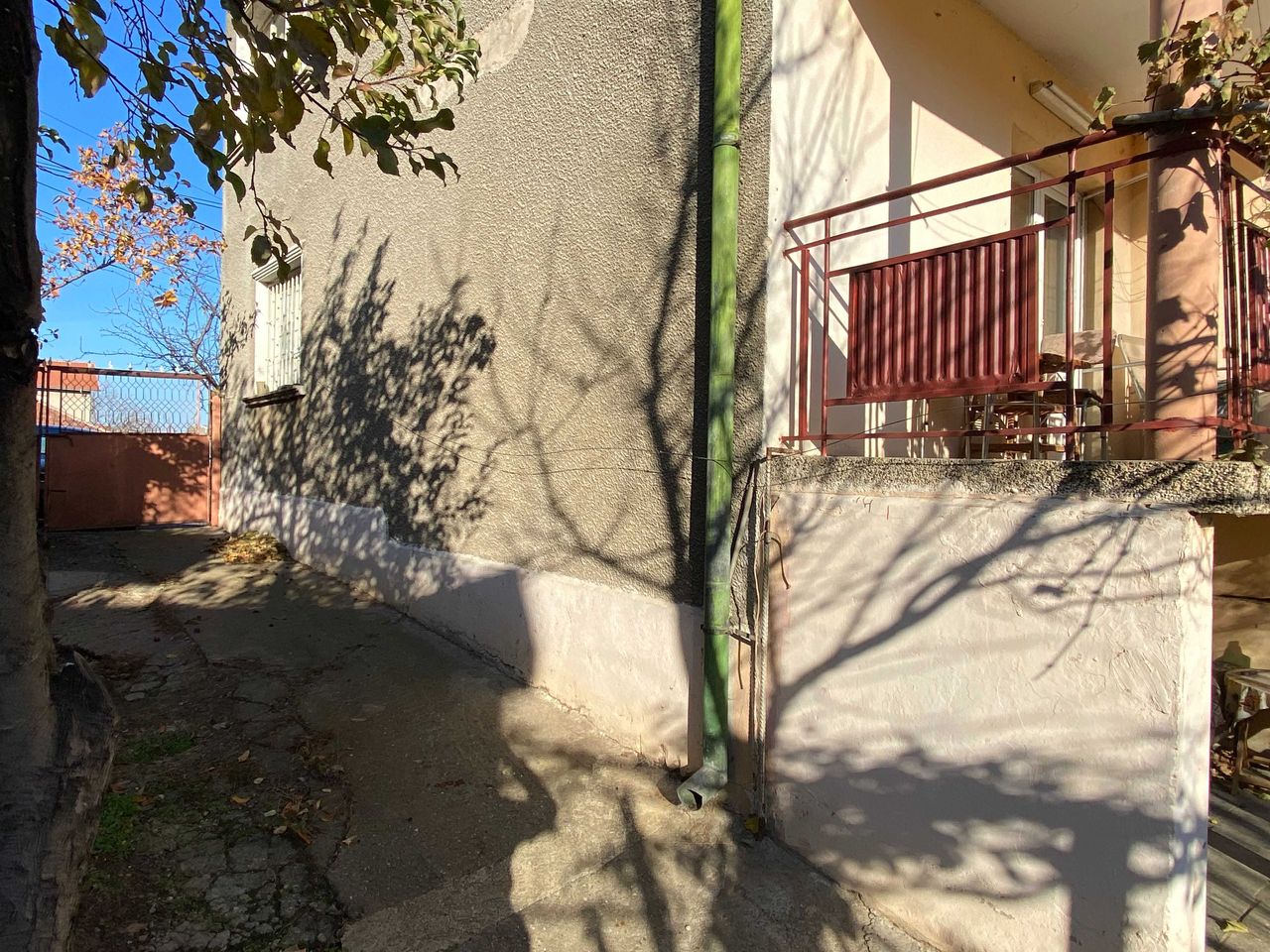 Продава се Къща в Монтана, Мала Кутловица - 232 кв.м за 748 €/кв.м - Снимка #5