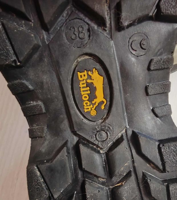 Ghete drumeție Bulloch piele