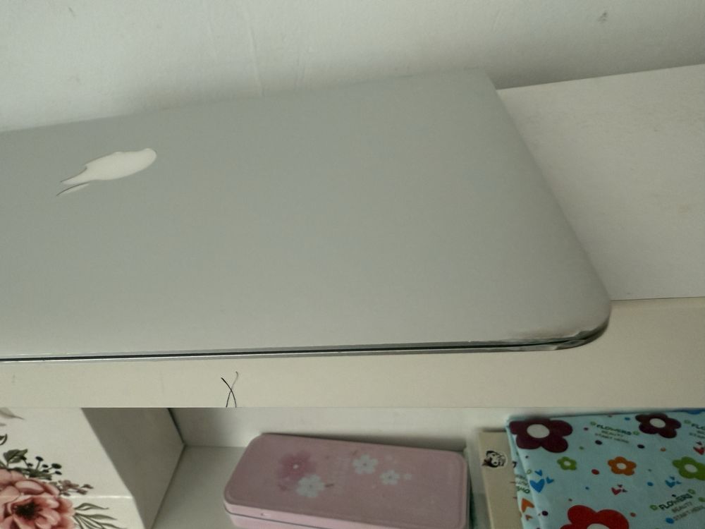 Macbook air 2017/i5/8/128/full