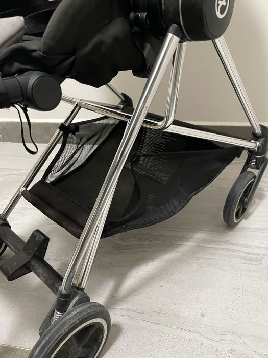 Премиальная коляска Cybex Mios