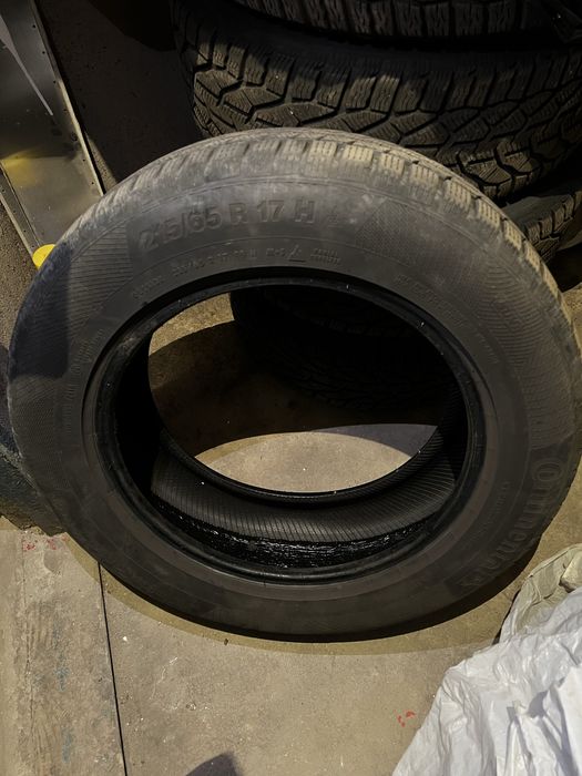 Anvelope de iarna Continental 215/65/R17