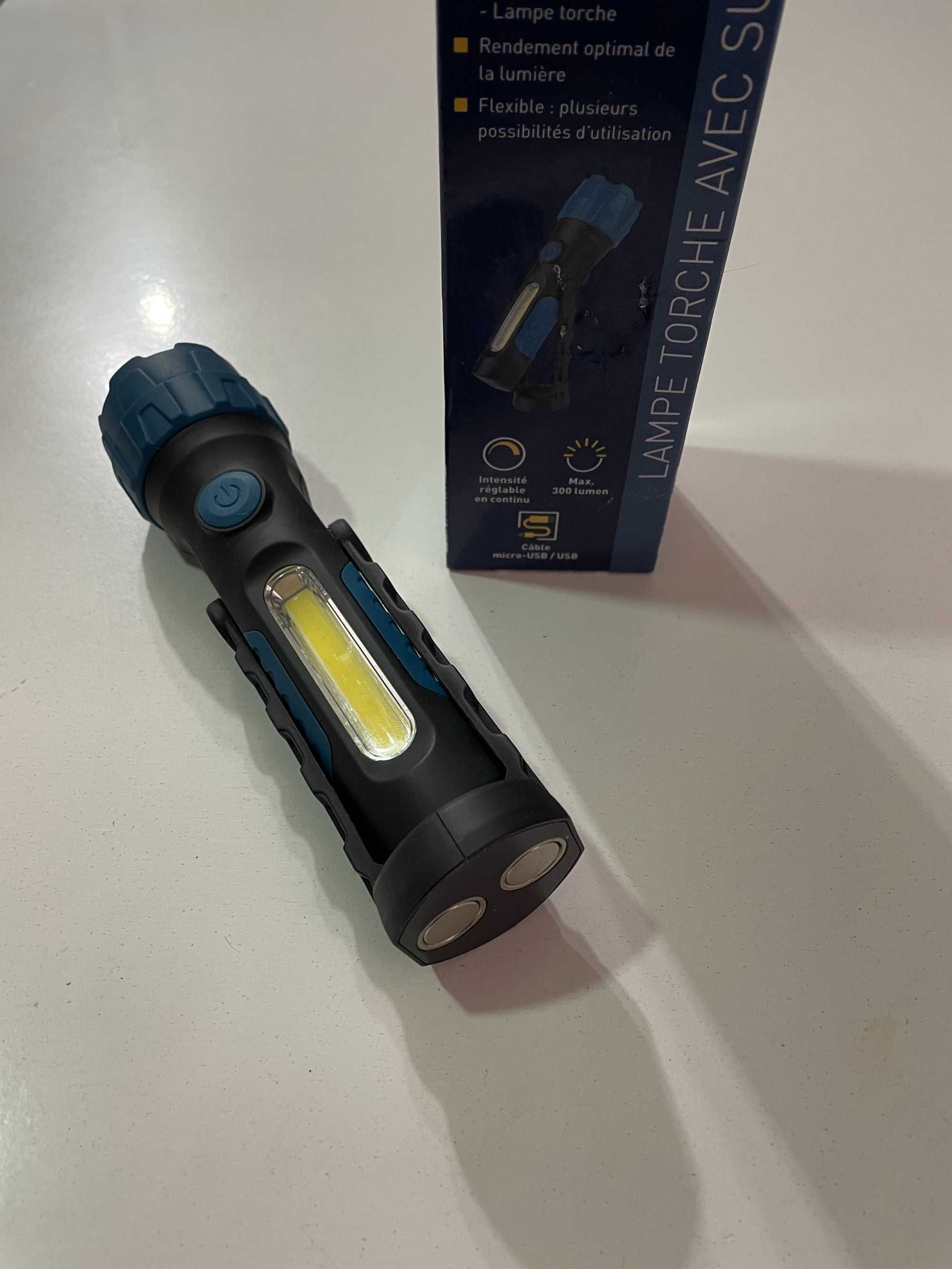 LED фенер  за работилница