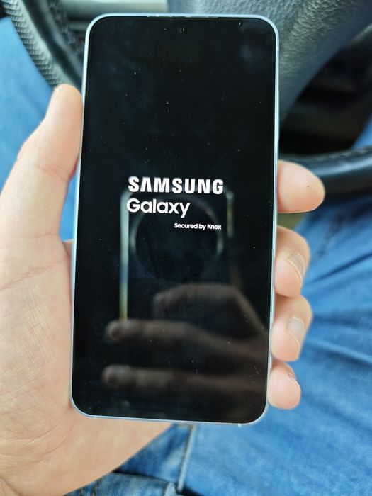 Продам samsung galaxy s25 128