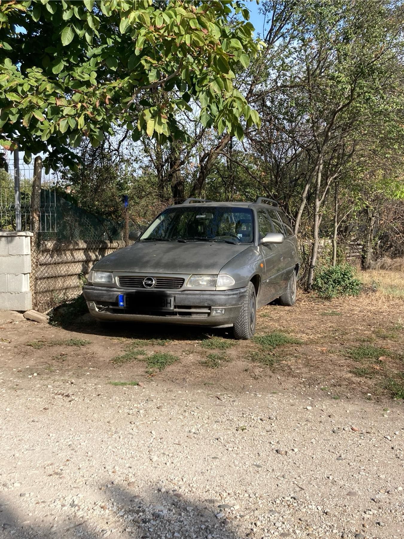 Opel Astra F 1.7TG isuzu