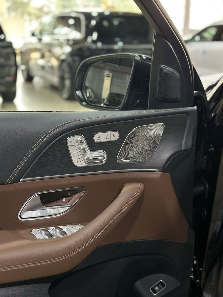 Mercedes Benz GLS 450 MODEL 2025