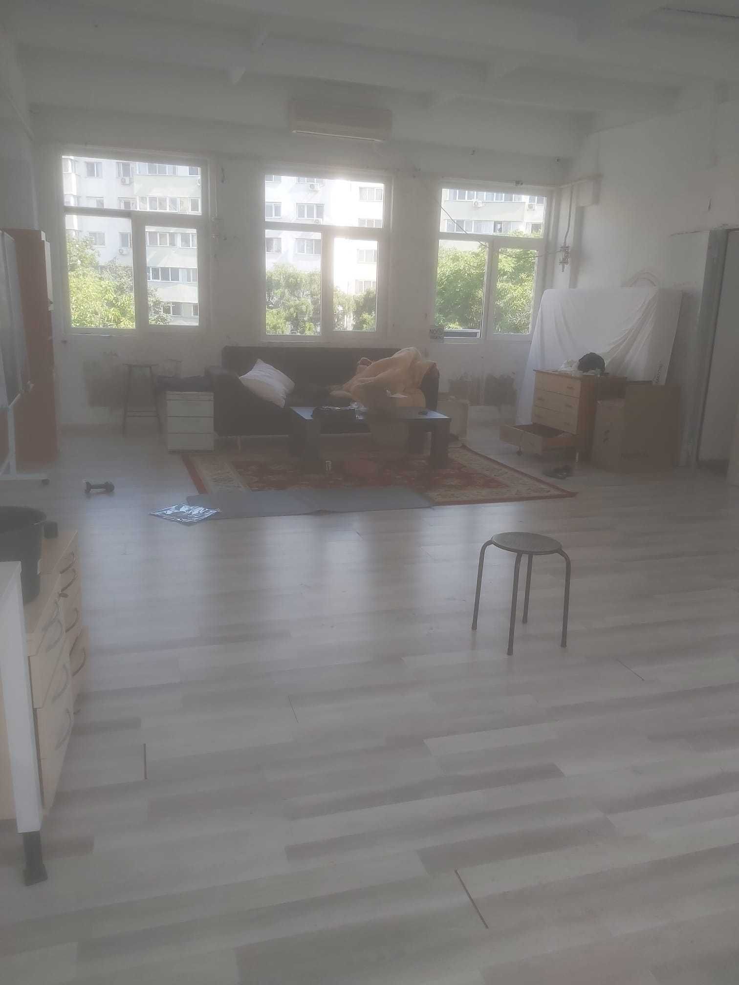 Spatiu 3 Camere 120 mp2 Sector 2 Atelier Productie, Birouri
