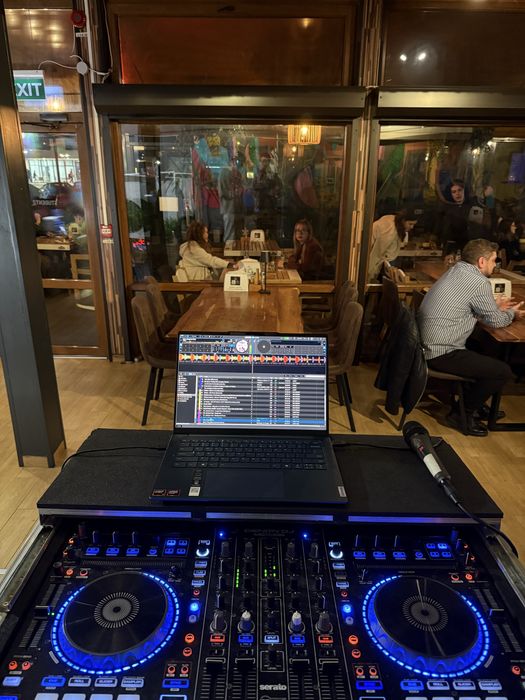 Dj / Distractie garantata / Orice Eveniment