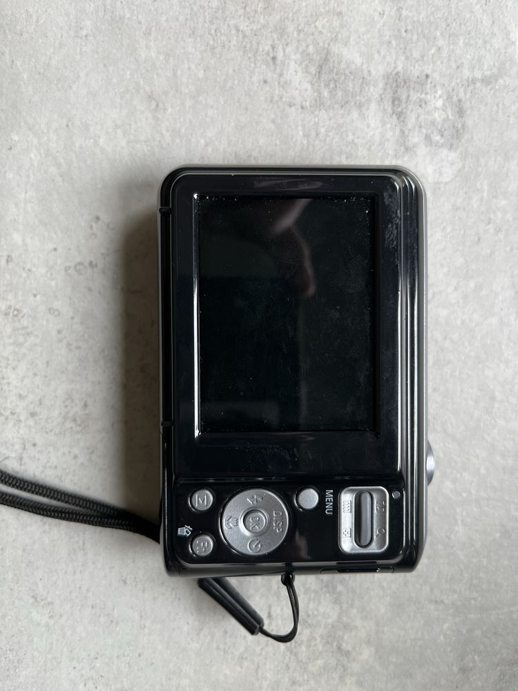 Samsung Digimax ES28 фотоапарат