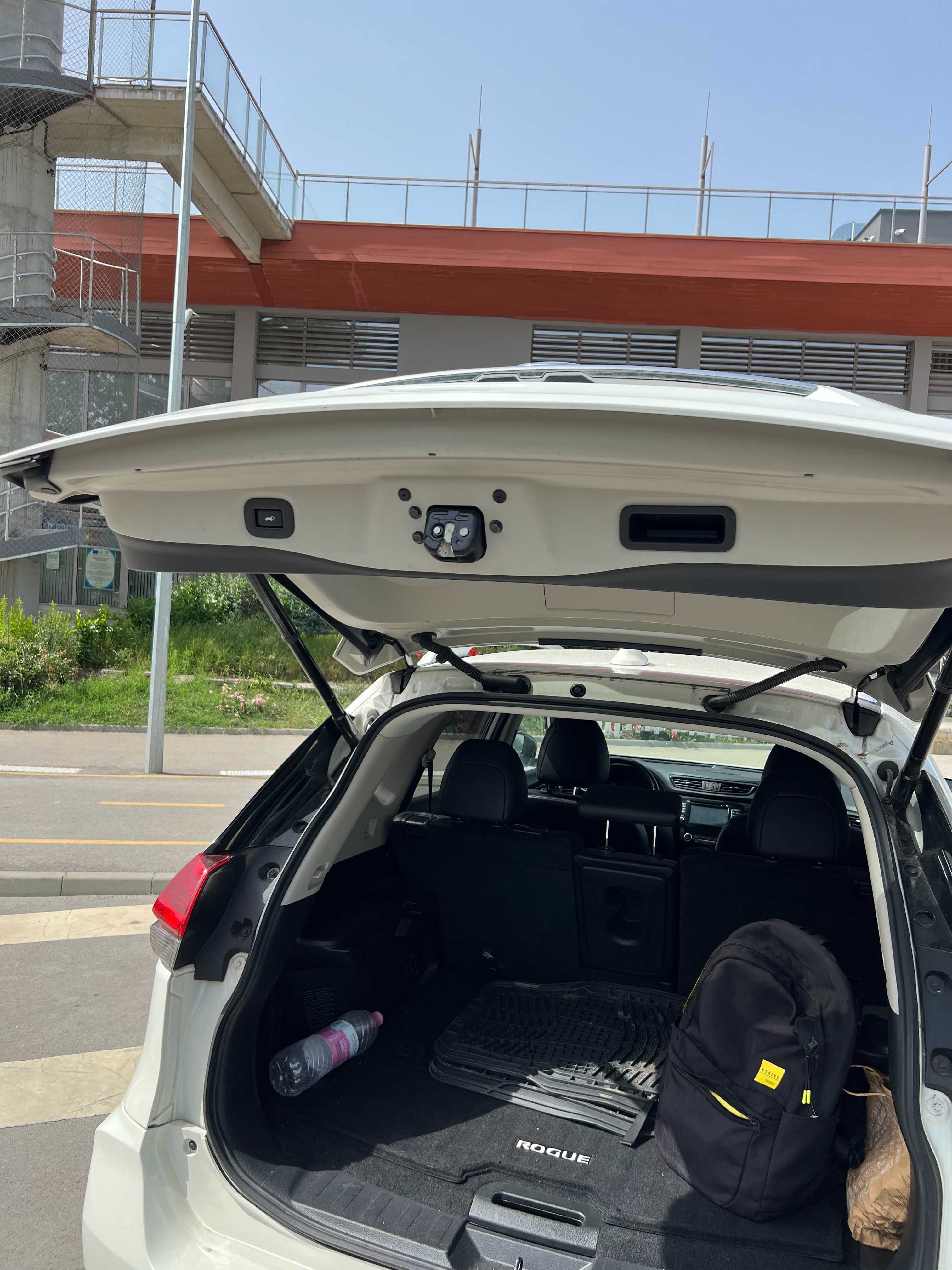 Nissan Rogue SL AWD