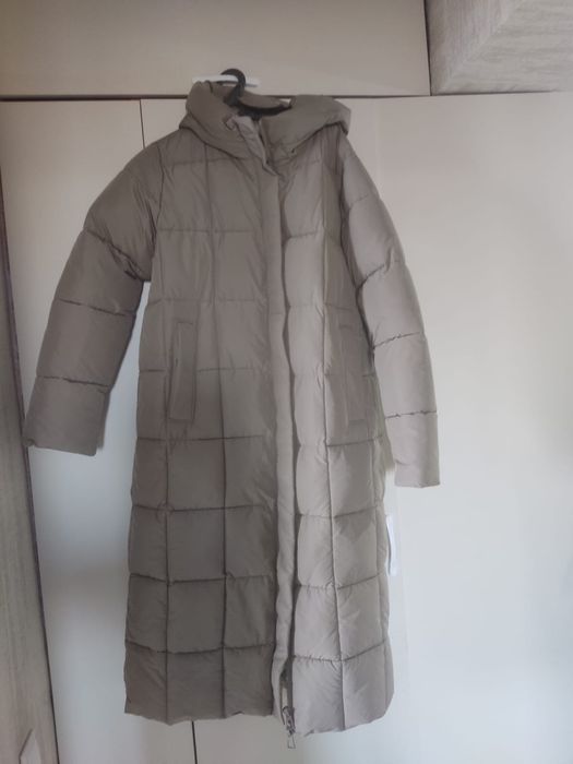 Продам женскую куртку новая