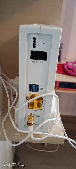 Router wireless nou