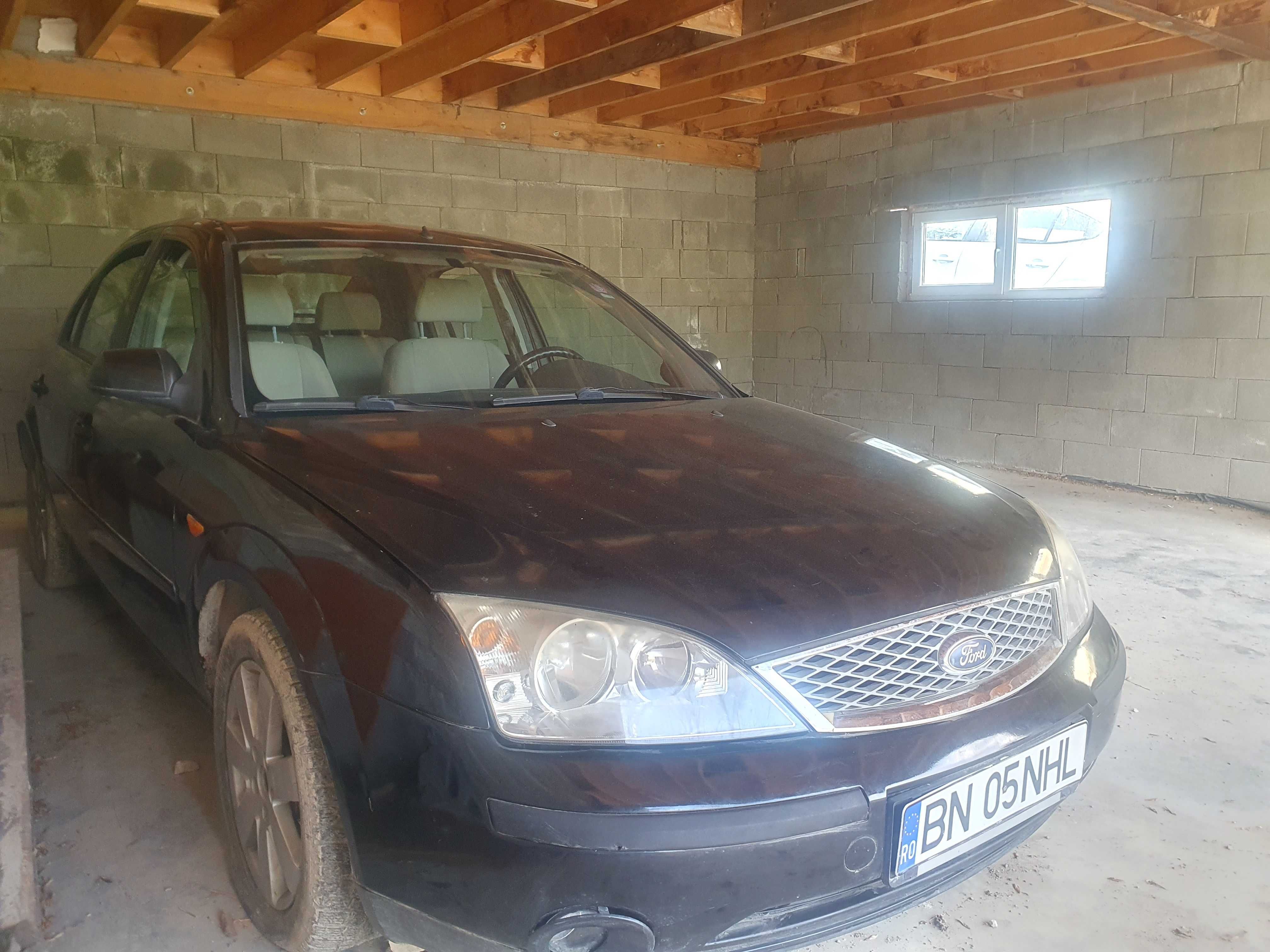 Vând Ford Mondeo