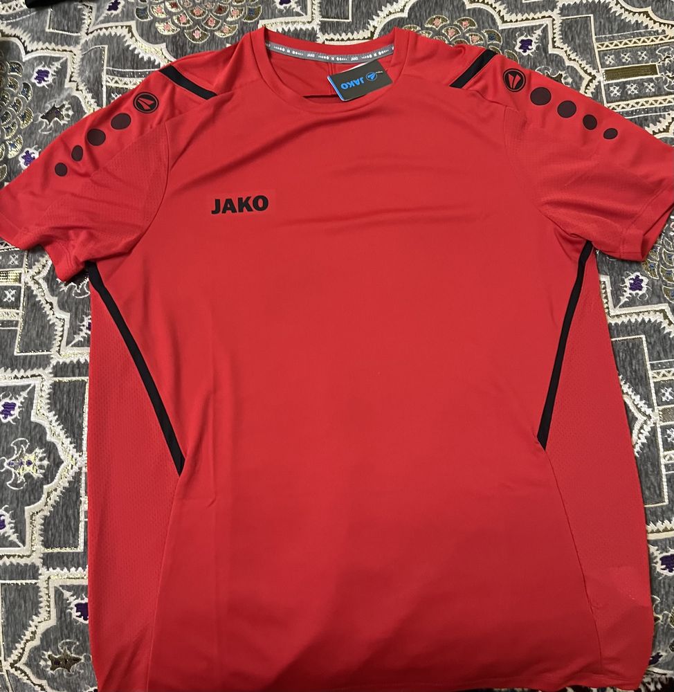 Jako futbolkalar m razmer