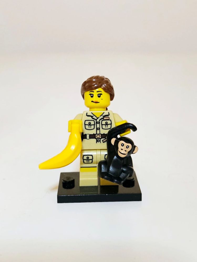 Lego Collectable Minifigures 8805-7 - Zookeeper (2011)
