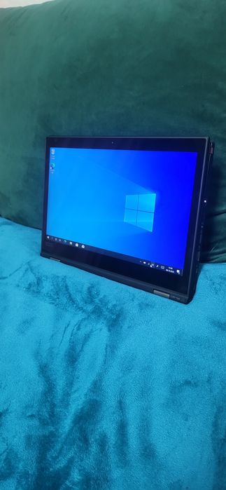 Lenovo Yoga L380 cu touch-screen