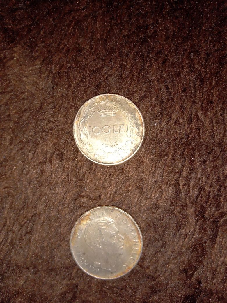 Monede vechi diferiți ani