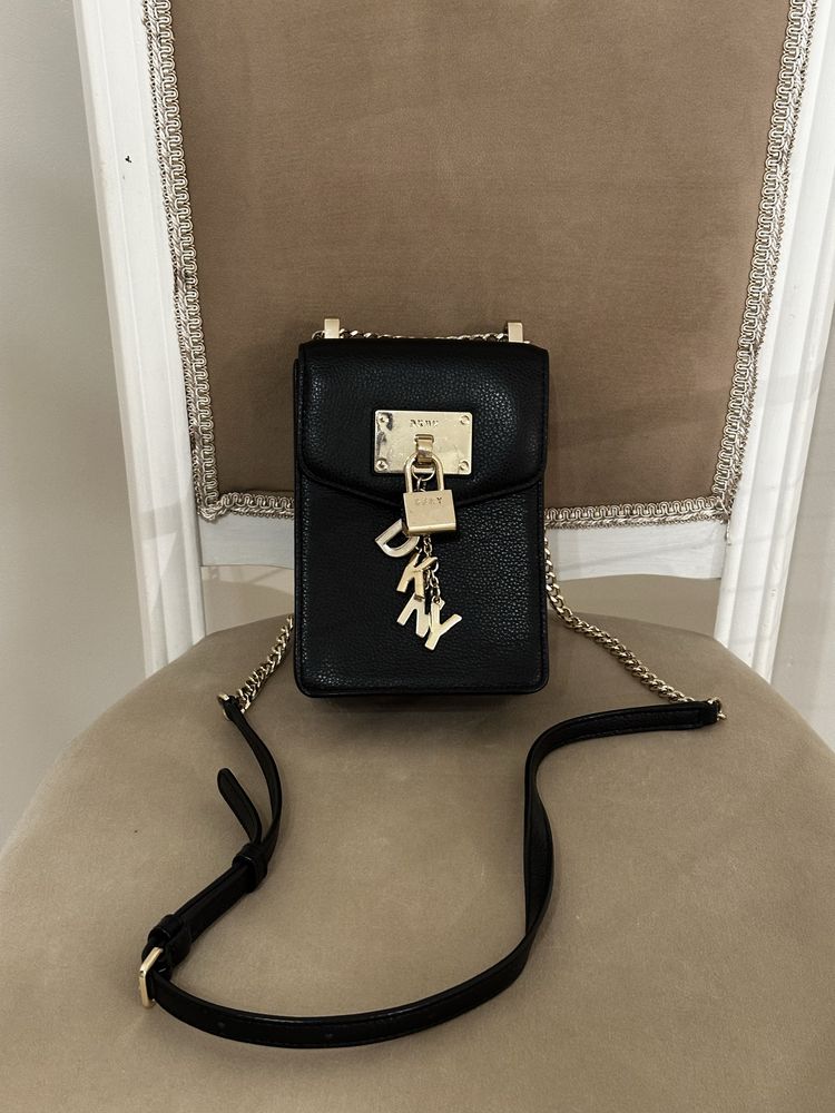 Продам сумку кожанную DKNY