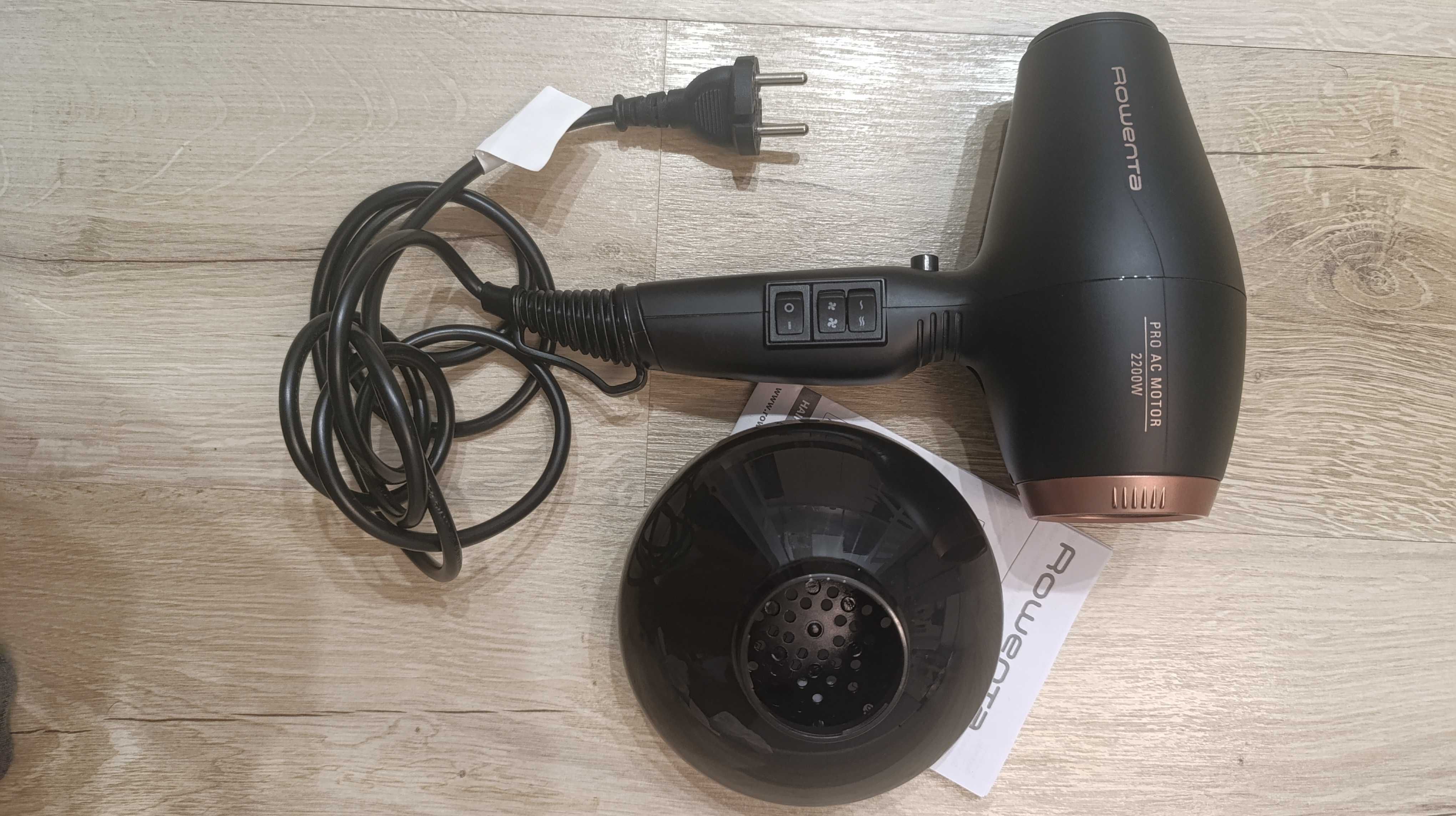 Фен Rowenta CV6930F0 2200 Вт