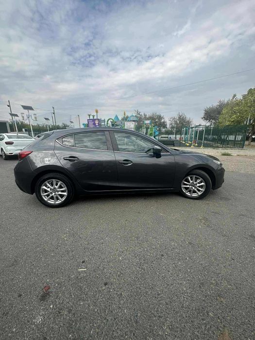 Mazda 3 diesel   2014