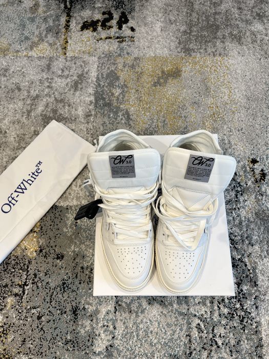 Off White Court 3.0 42