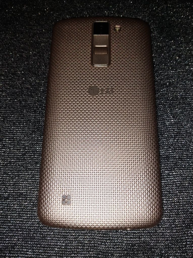 Смартфоны LG K8, Samsung J3