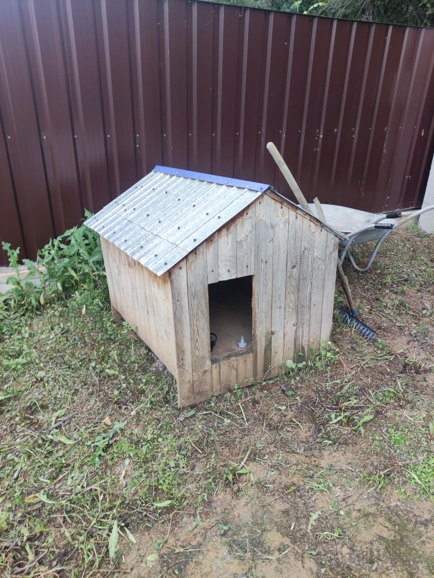 Продам будку новую