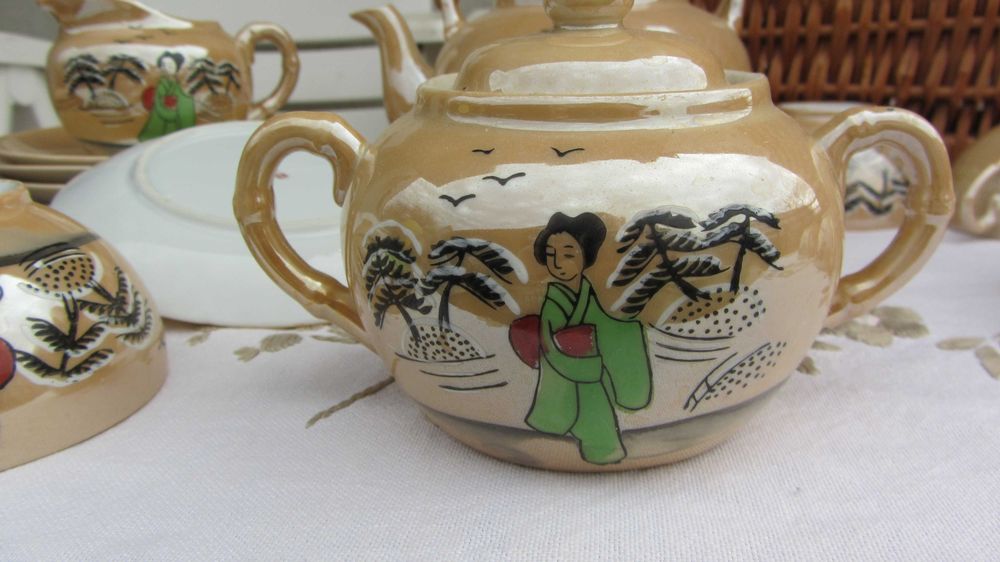 Serviciu picnic cafea ceai portelan chinezesc vechi translucid cu cos