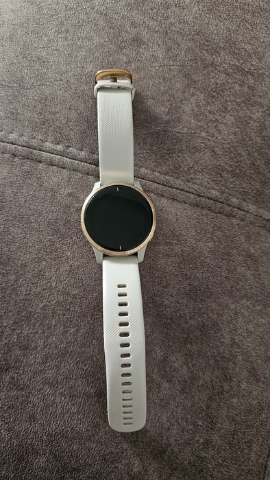 Смарт часовник Garmin venu