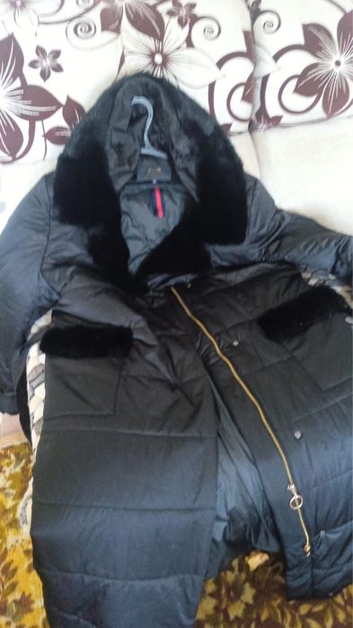 Зимняя женская куртка