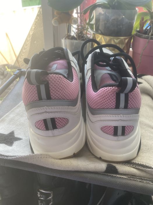 dior b22 albi negru roz