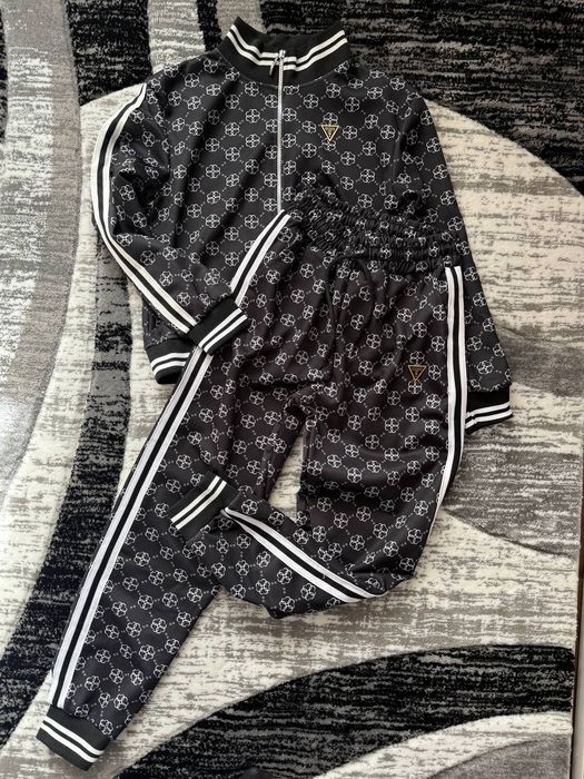 Compleu Dama material bun