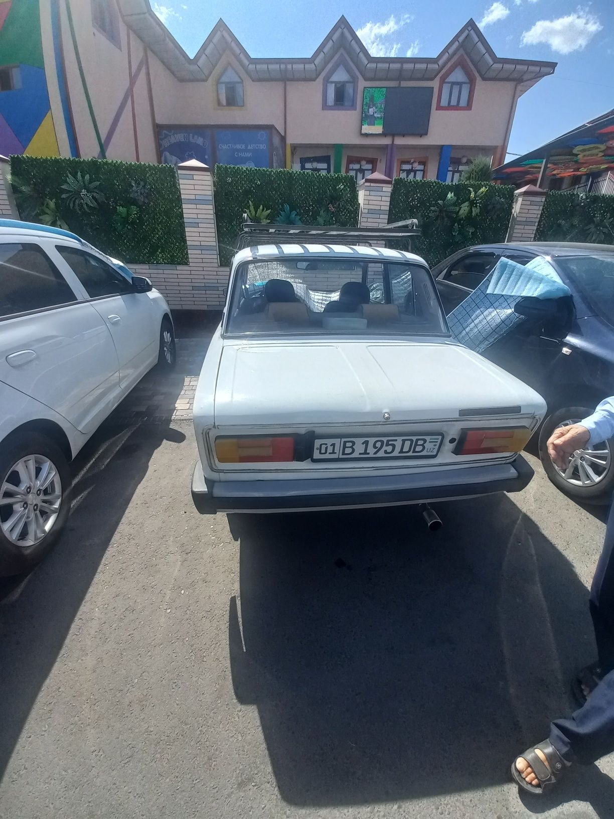 Vaz 2106 sotiladi