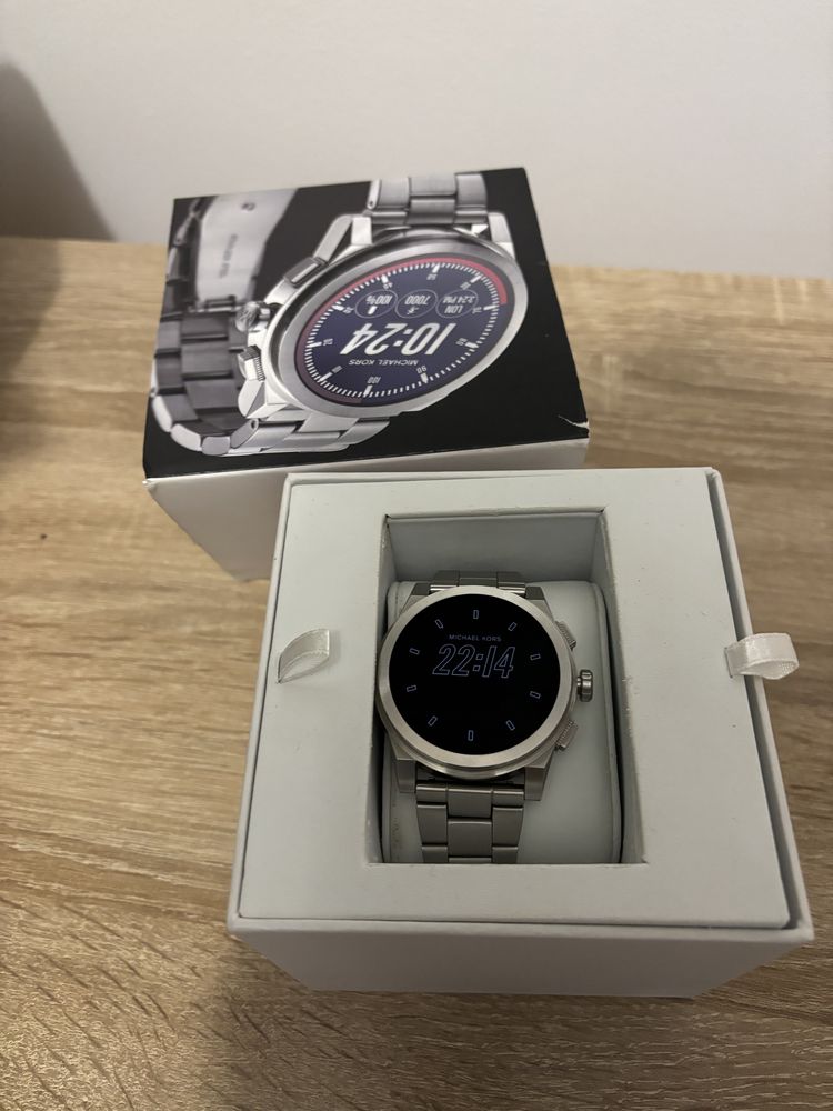 Michael Kors smartwatch Grayson