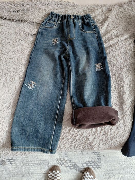 Джинсы для девочки