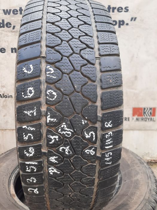 235/65/16С Зимни Гуми Бусови