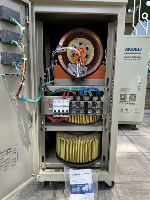 Продаю Стабилизатор напряжения АНДЕЛИ/ANDELI/QR-SVC-40kva НОВИНКА 220V