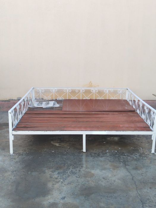Srochno Tapchan Karavot sotiladi