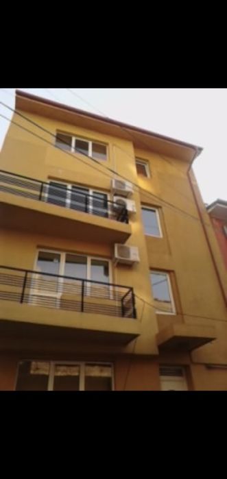 Proprietar- birouri / locuință