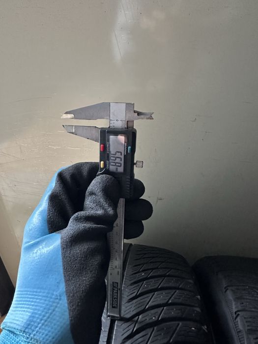 225/55 R18 Michelin Pilot Alpin 5 DOT 3321