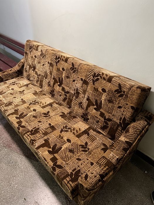 Canapea extensibila vintage