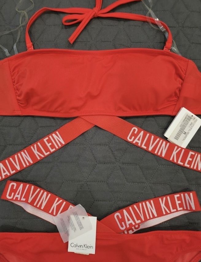 Нов оригинален дамски бански Calvin Klein