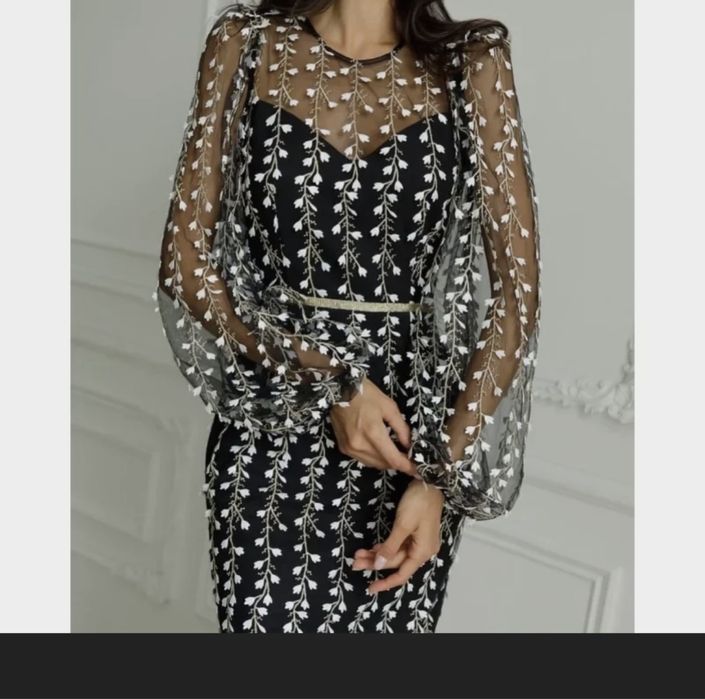 Элегантное платье Lichi • Размер 42 • Отличное состояние