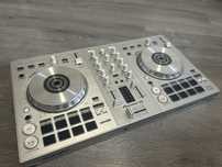 Controller DJ Pioneer DDJ-SB3, stare excelentă, cu Serato
