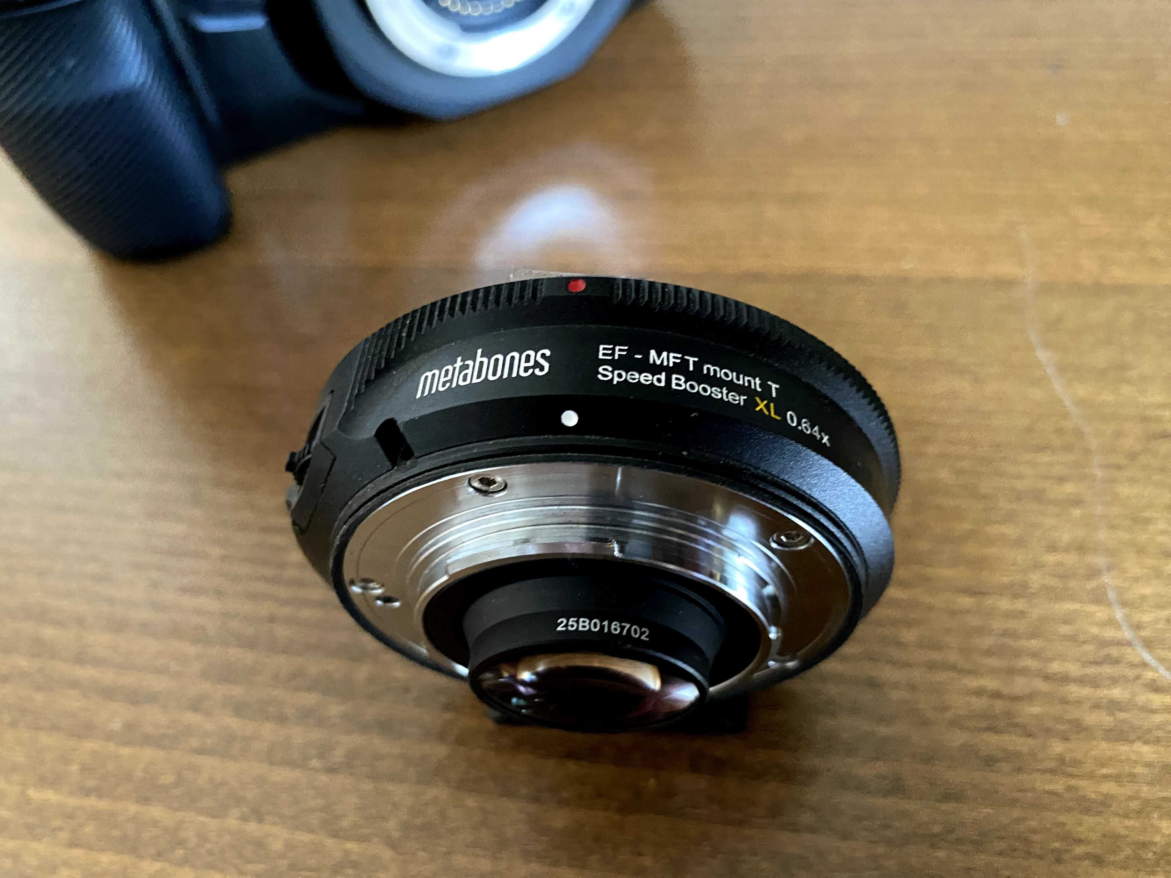 Blackmagic Design Pocket Cinema Camera 4K + Sigma 18-35